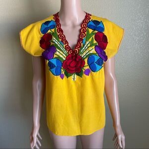 Embroidered Square Cut V-neck Top With Roses